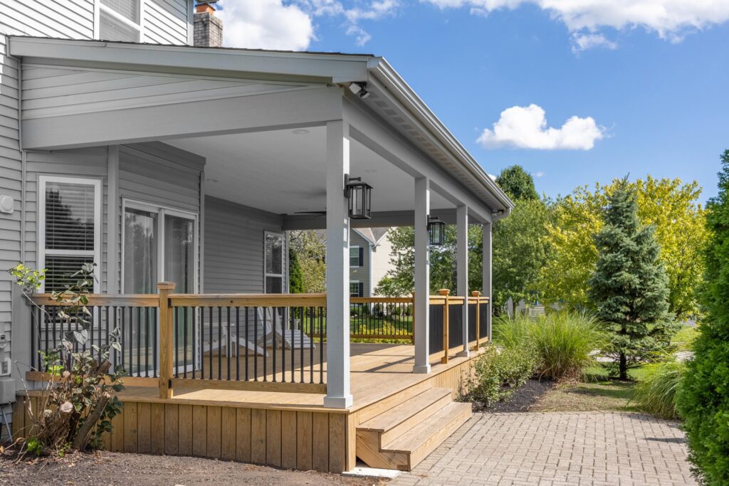 lewis-center-deck-design-17